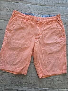 Islandia Chino Shorts Mens 34 Coral Flat Front Cotton Preppy Casual